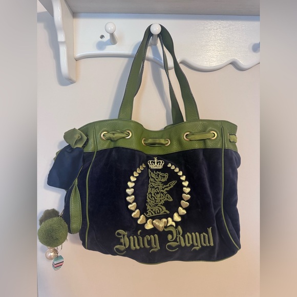 Juicy Couture Handbags - Juicy Couture “Juicy Royal” ORIGINAL Daydreamer Bag